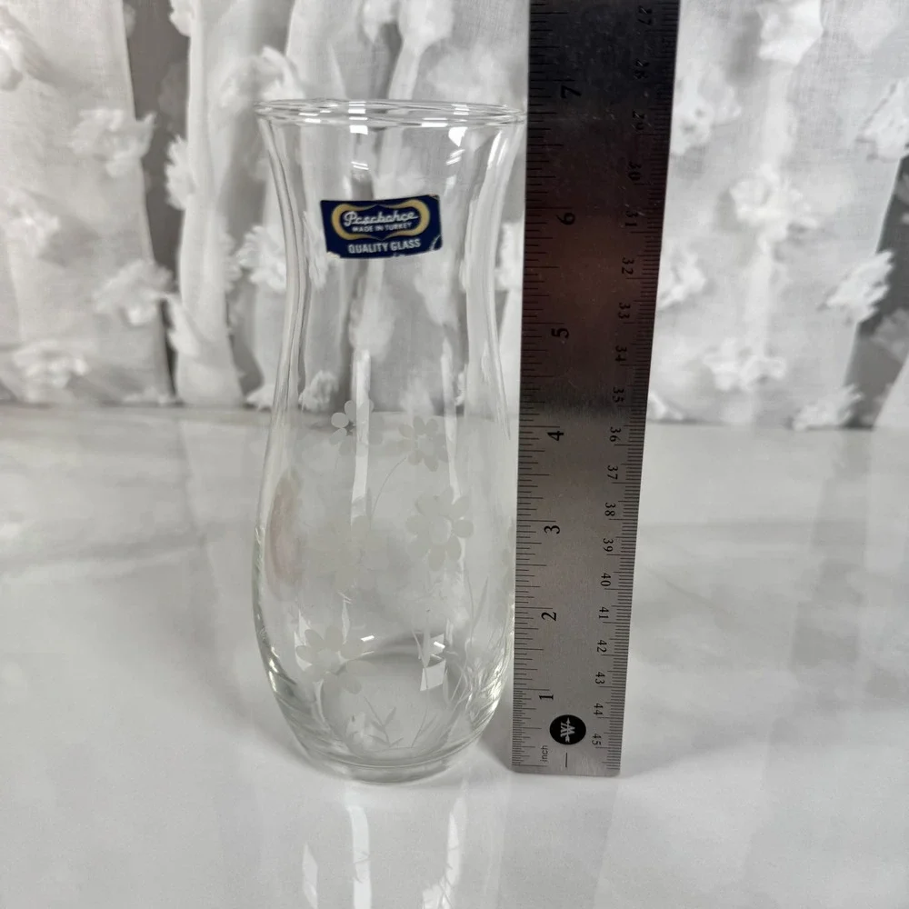 Pasabahce Small Vintage Floral Etched Clear Glass Vase Daisy Made in Turkey‎
